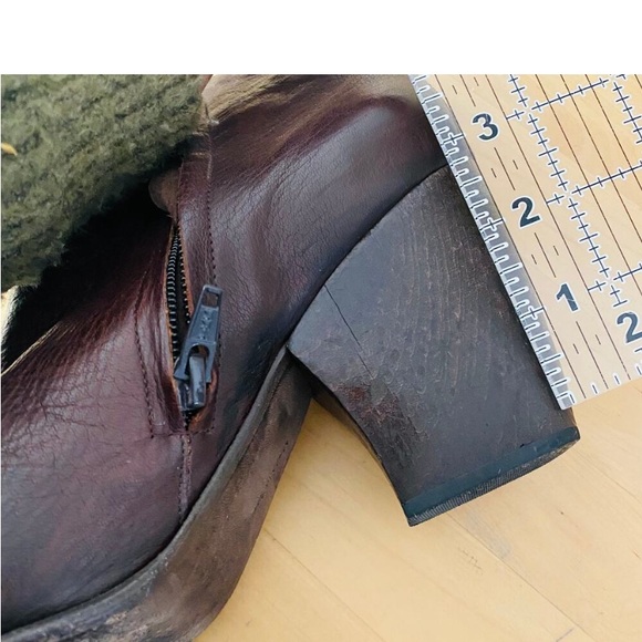 Beautiful soft leather booties - Picture 6 of 7